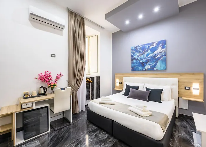 Bella Napoli Suites